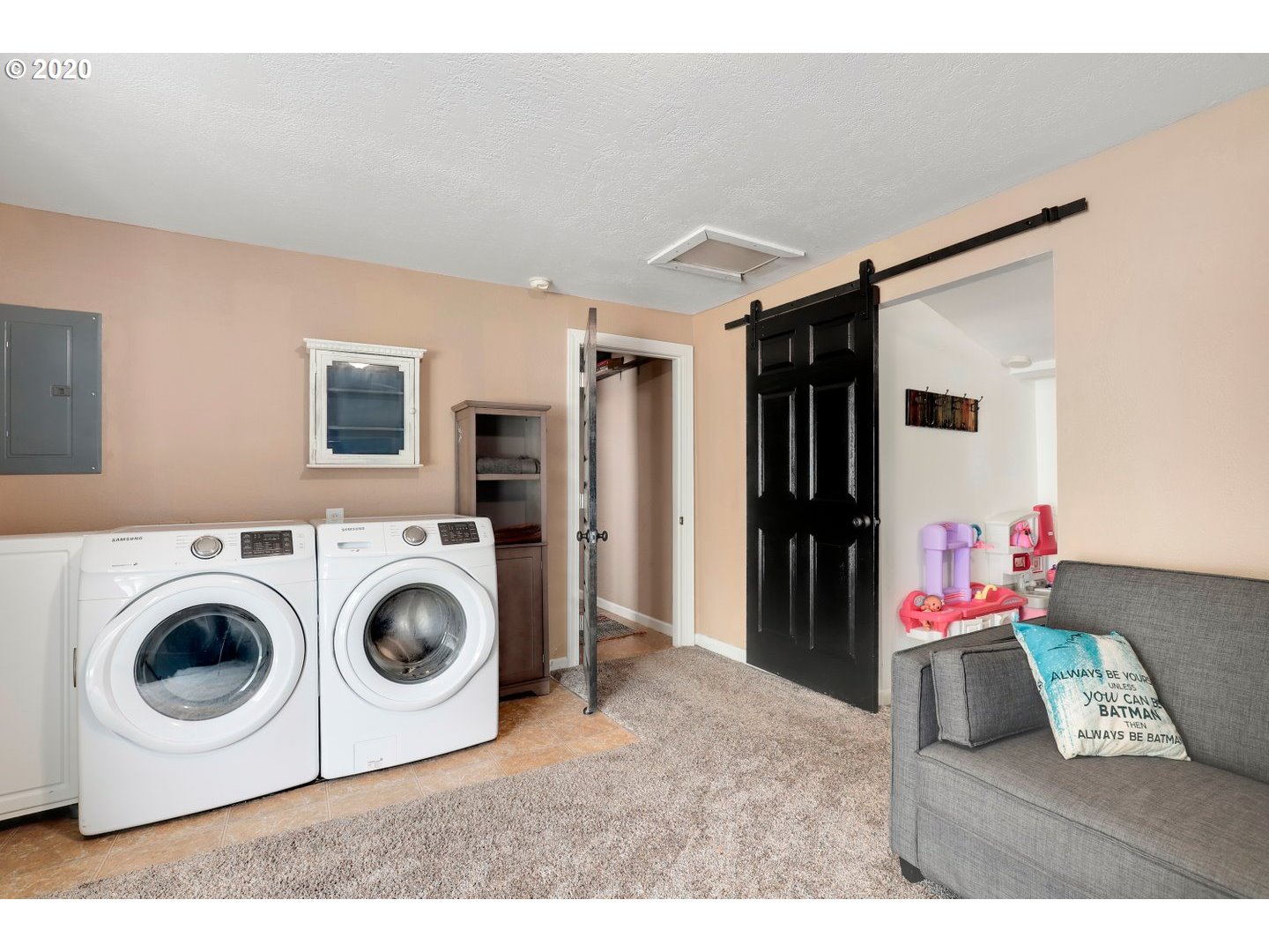 115 Canemah Road Oregon City, OR 97045 - Photo 15 of 29 Gallery Image 15