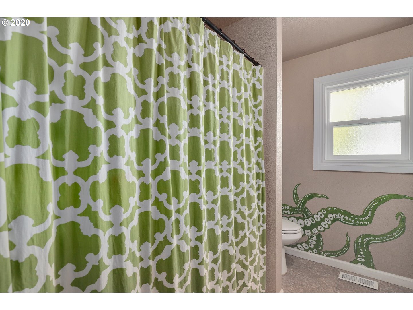 115 Canemah Road Oregon City, OR 97045 - Photo 21 of 29 Gallery Image 21