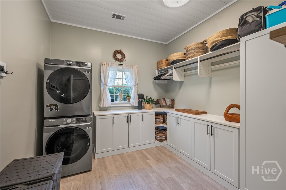2206 Lem Edwards Road Colbert, GA 30628 - Photo 25 of 75 Laundry Room