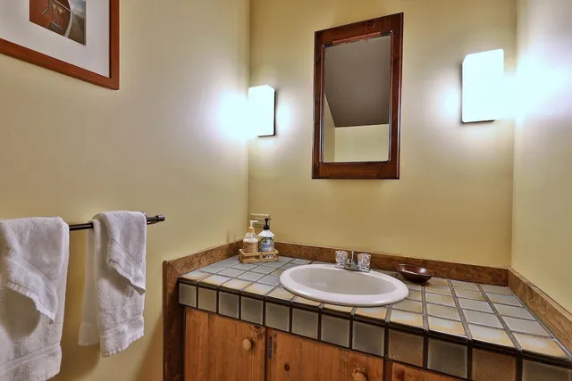 $715,000 | 760 East Ash Road, Plymouth, VT 05056