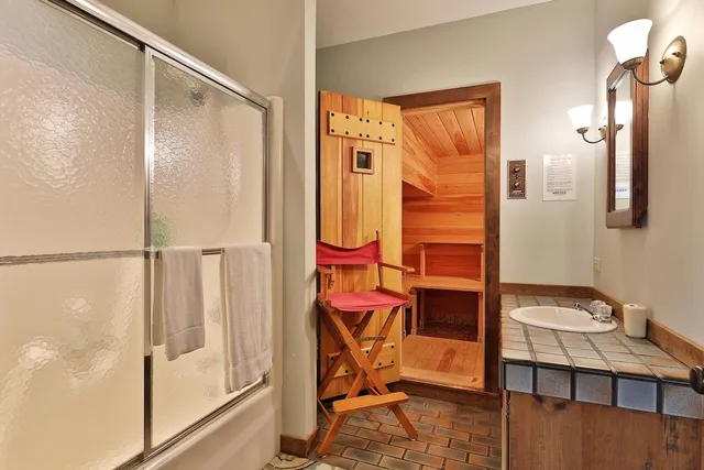 $715,000 | 760 East Ash Road, Plymouth, VT 05056