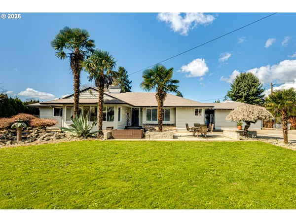 $899,000 | 2126 Lewis River Road, Woodland, WA 98674