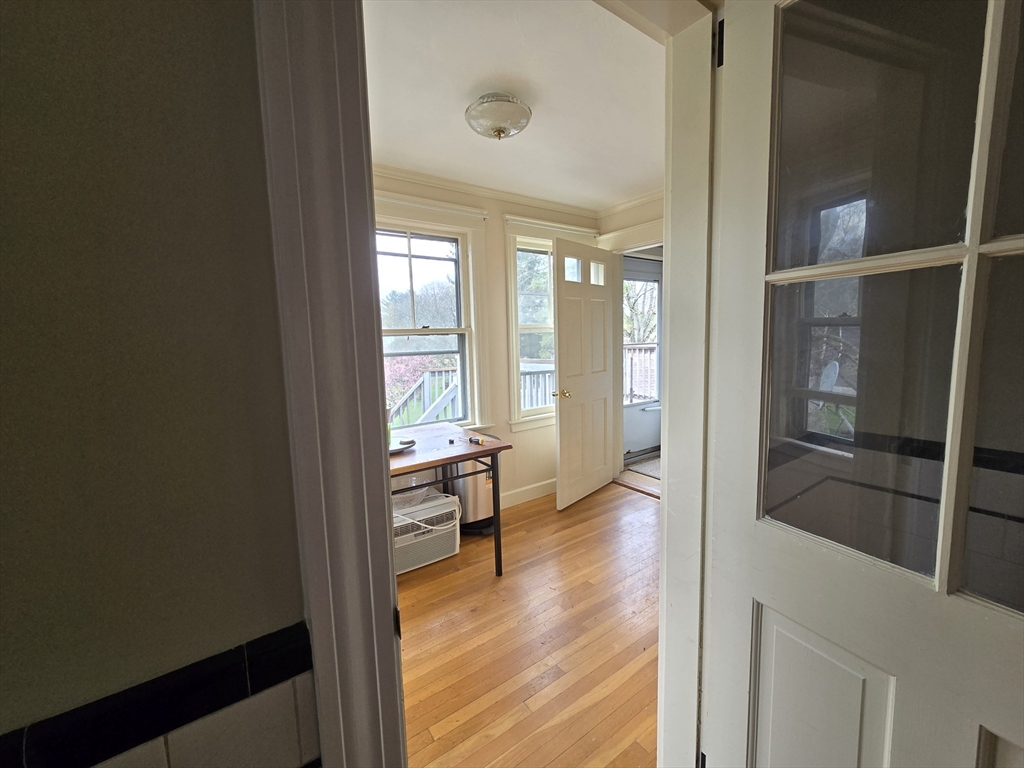 38 Ray Street, Unit 3 Webster, MA 01570 - Photo 9 of 29 Gallery Image 9