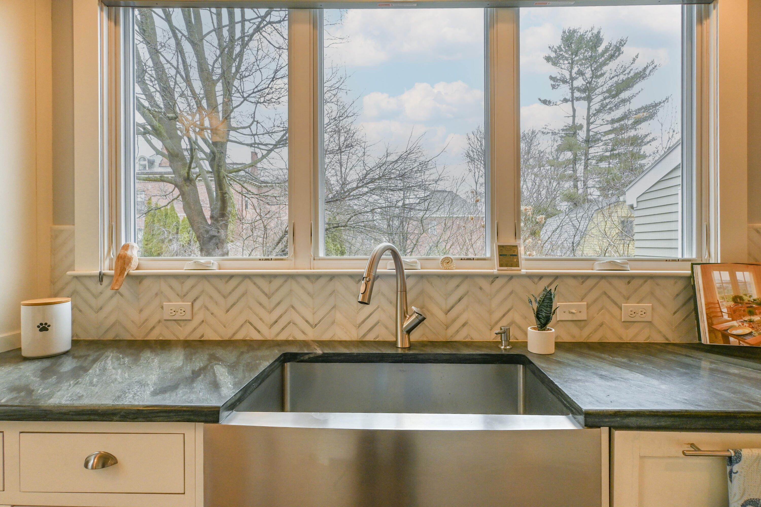 37 Carroll Street Portland, ME 04102 - Photo 27 of 74 Sink
