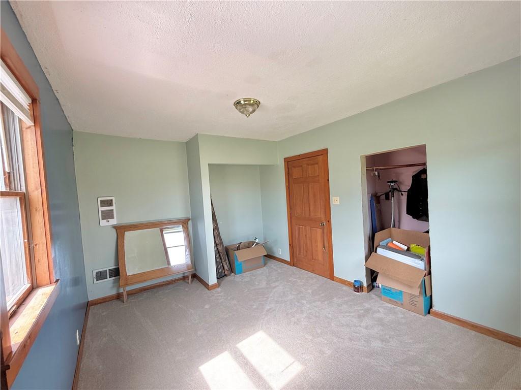 4217 Hillsville Road Pulaski, PA 16143 - Photo 14 of 31 Gallery Image 14