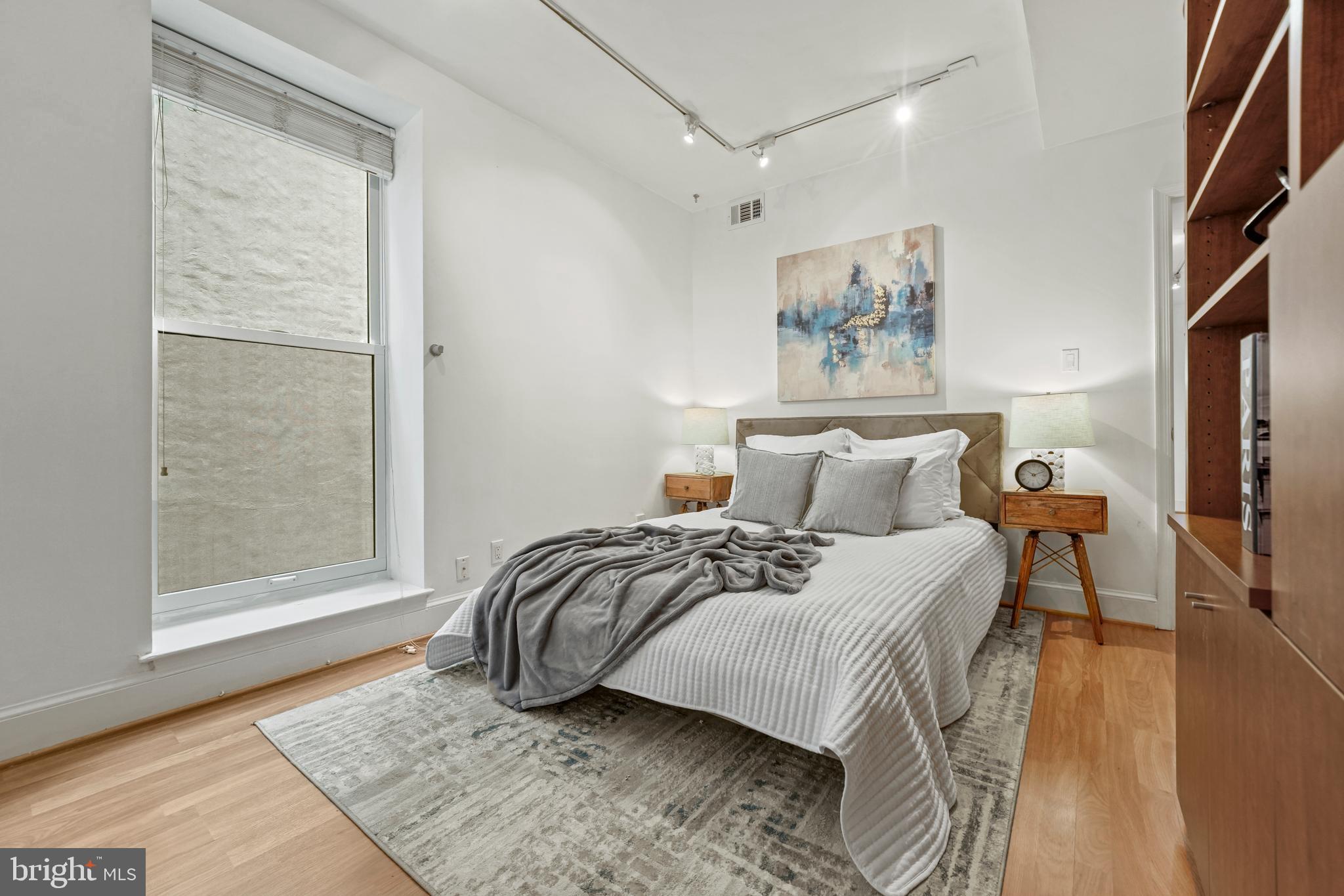 1733 20th Street Northwest, Unit 103 Washington, DC 20009 - Photo 23 of 30