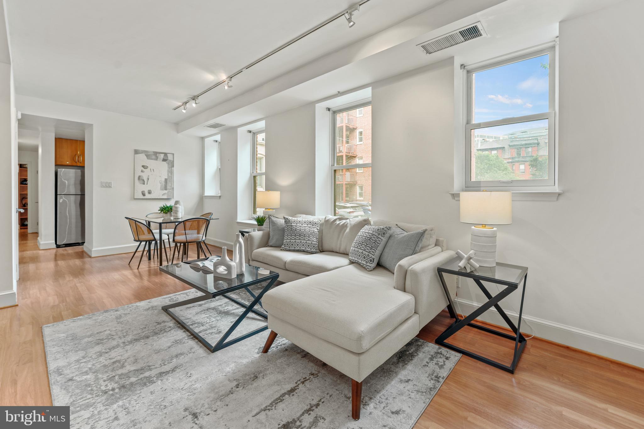 1733 20th Street Northwest, Unit 103 Washington, DC 20009 - Photo 6 of 30