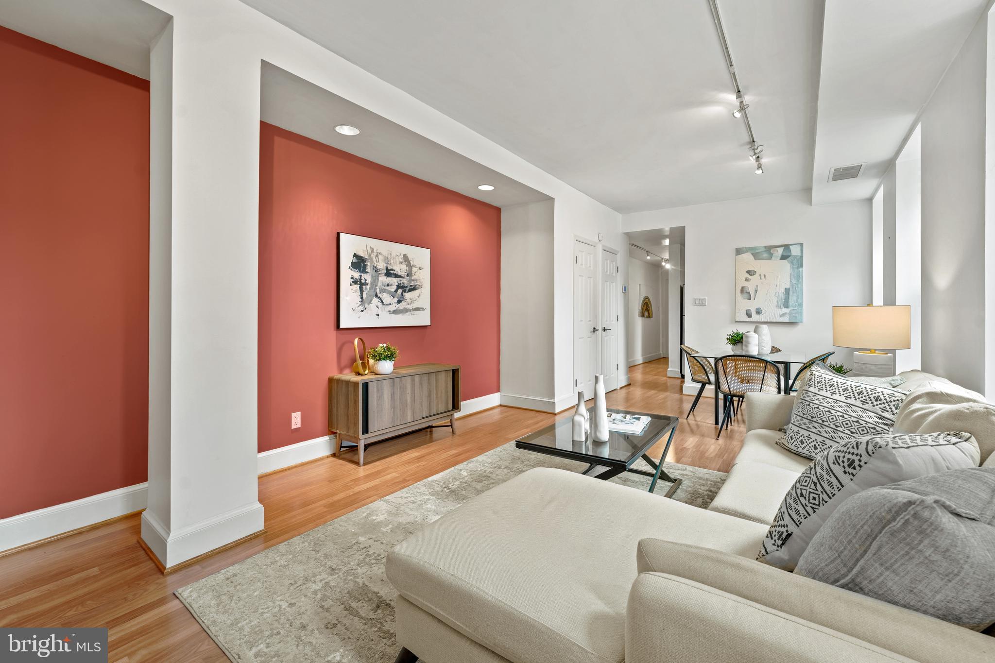 1733 20th Street Northwest, Unit 103 Washington, DC 20009 - Photo 7 of 30 Living/dining combination