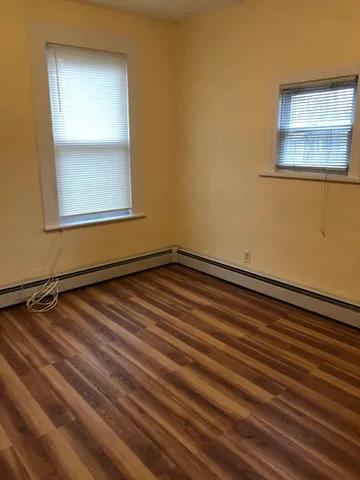 $2,000 | 1686 Massachusetts Avenue, Unit A, Cambridge, MA 02138