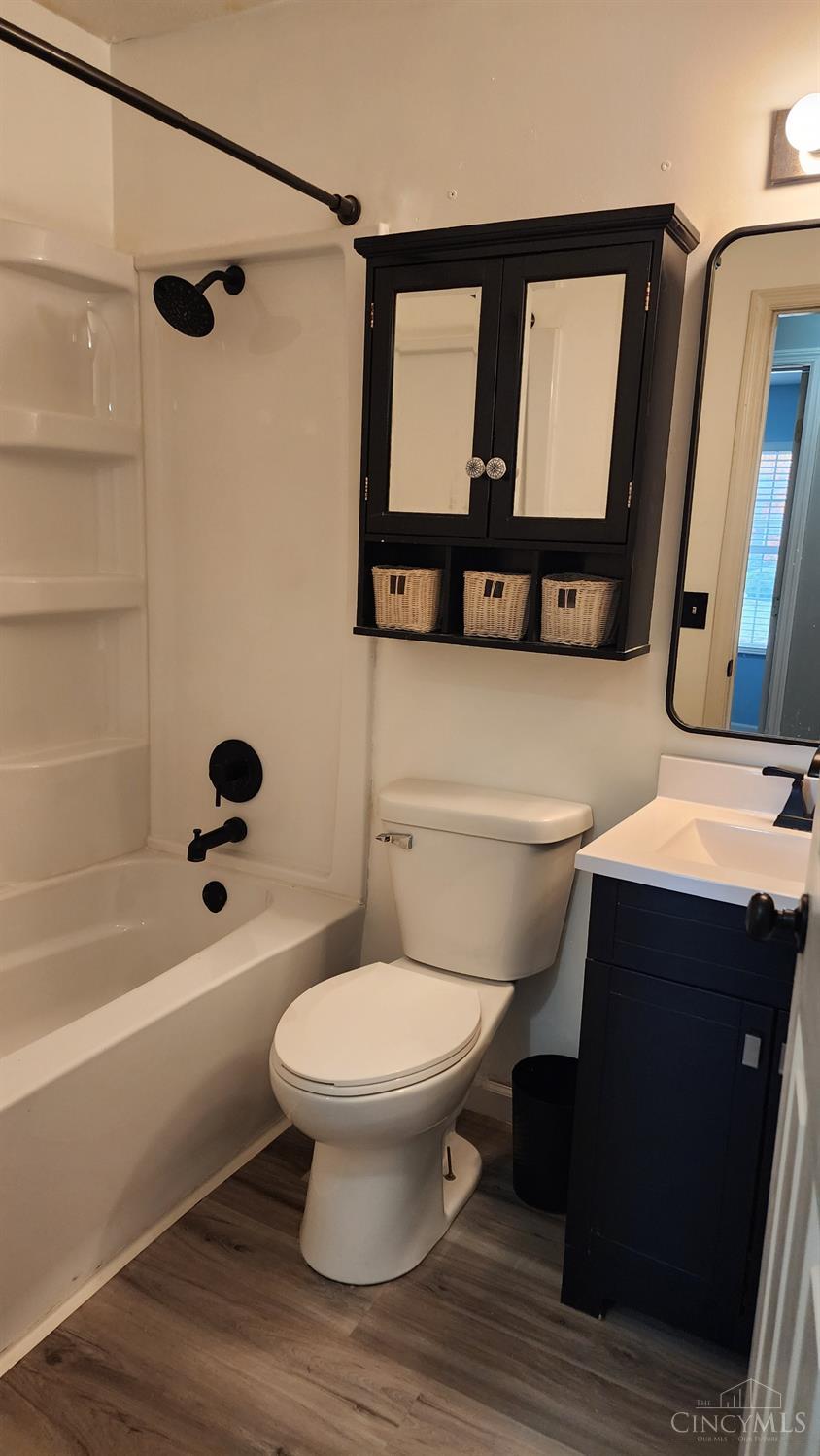 707 Hummingbird Way Maineville, OH 45039 - Photo 13 of 24 First Floor Hall bathroom