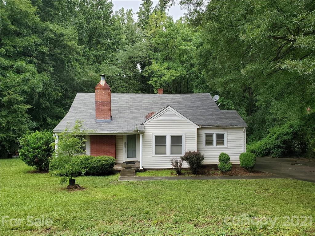 502 Queens Road Gastonia, NC 28052 - Photo 1 of 14 Gallery Image 1