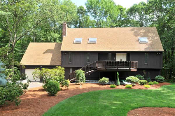 36 Alexander Road Hopkinton, MA 01748 - Photo 1 of 27 Gallery Image 1