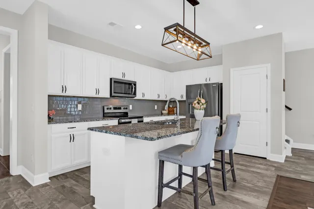 $365,000 | 101 Patterson Avenue, Goose Creek, SC 29445