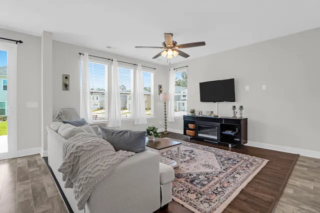 $365,000 | 101 Patterson Avenue, Goose Creek, SC 29445