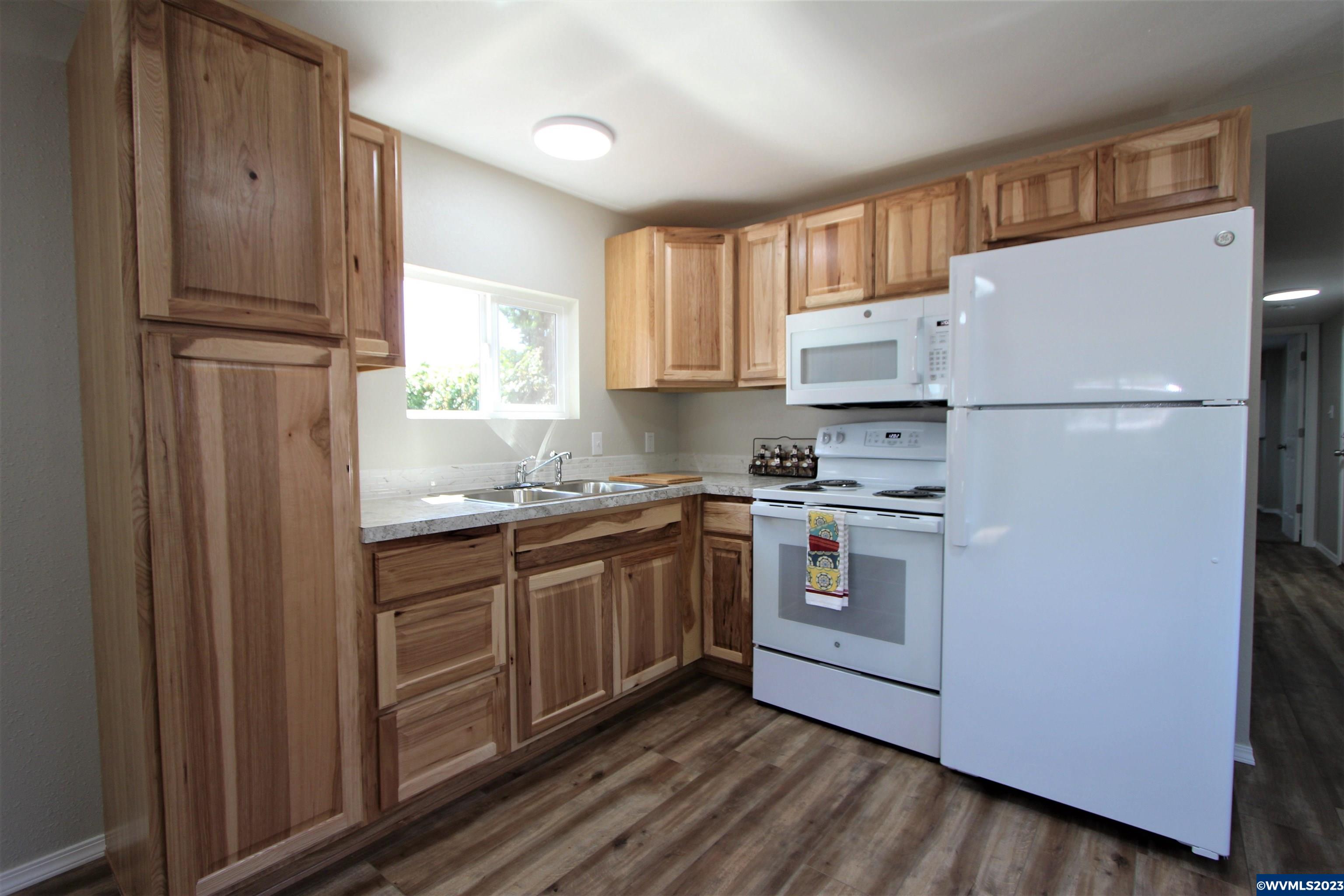 2010 Southwest 3rd Street, Unit 13 Corvallis, OR 97333 - Photo 7 of 20