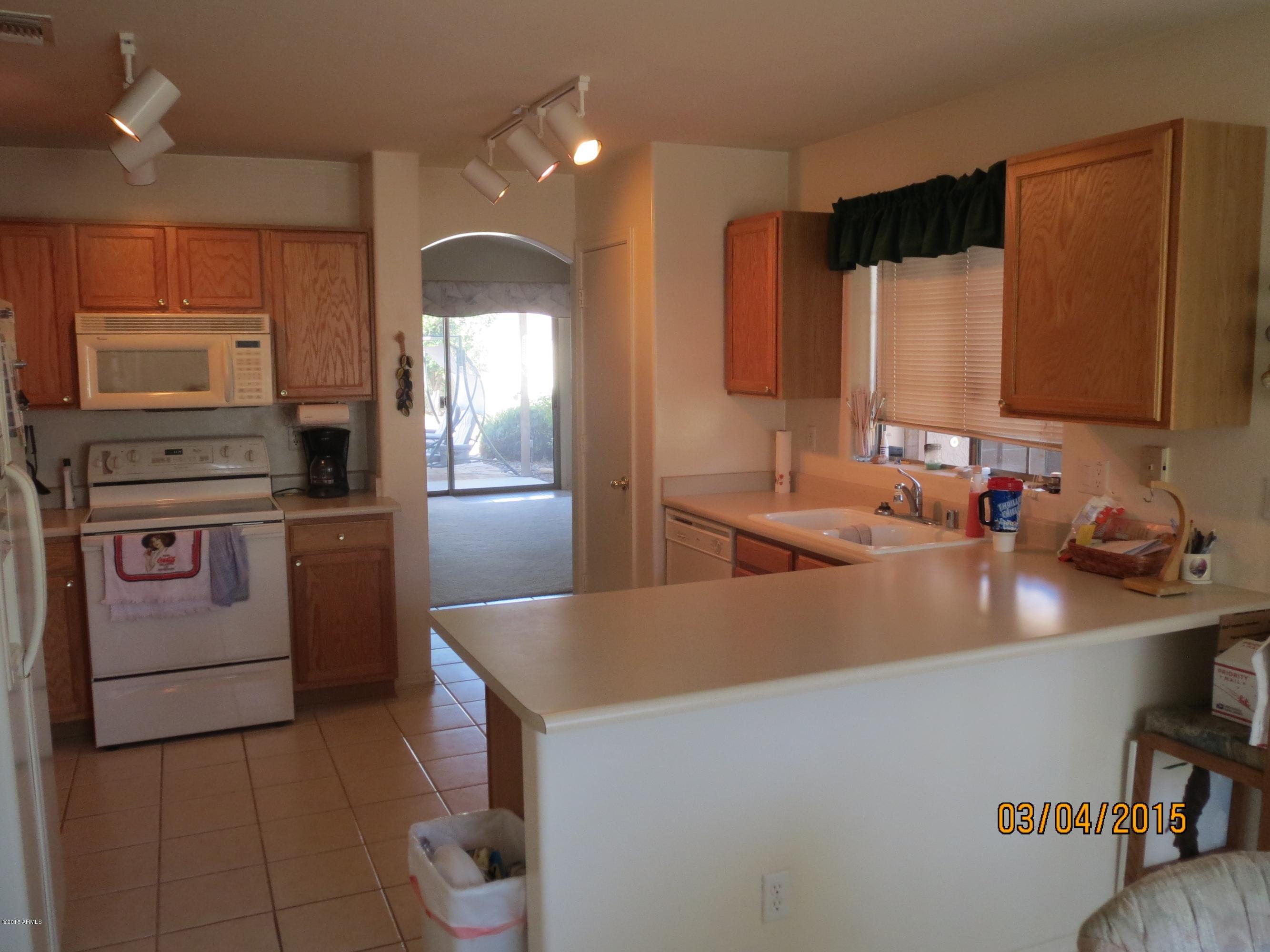 3804 South Conestoga Road Apache Junction, AZ 85119 - Photo 8 of 19 Kitchen