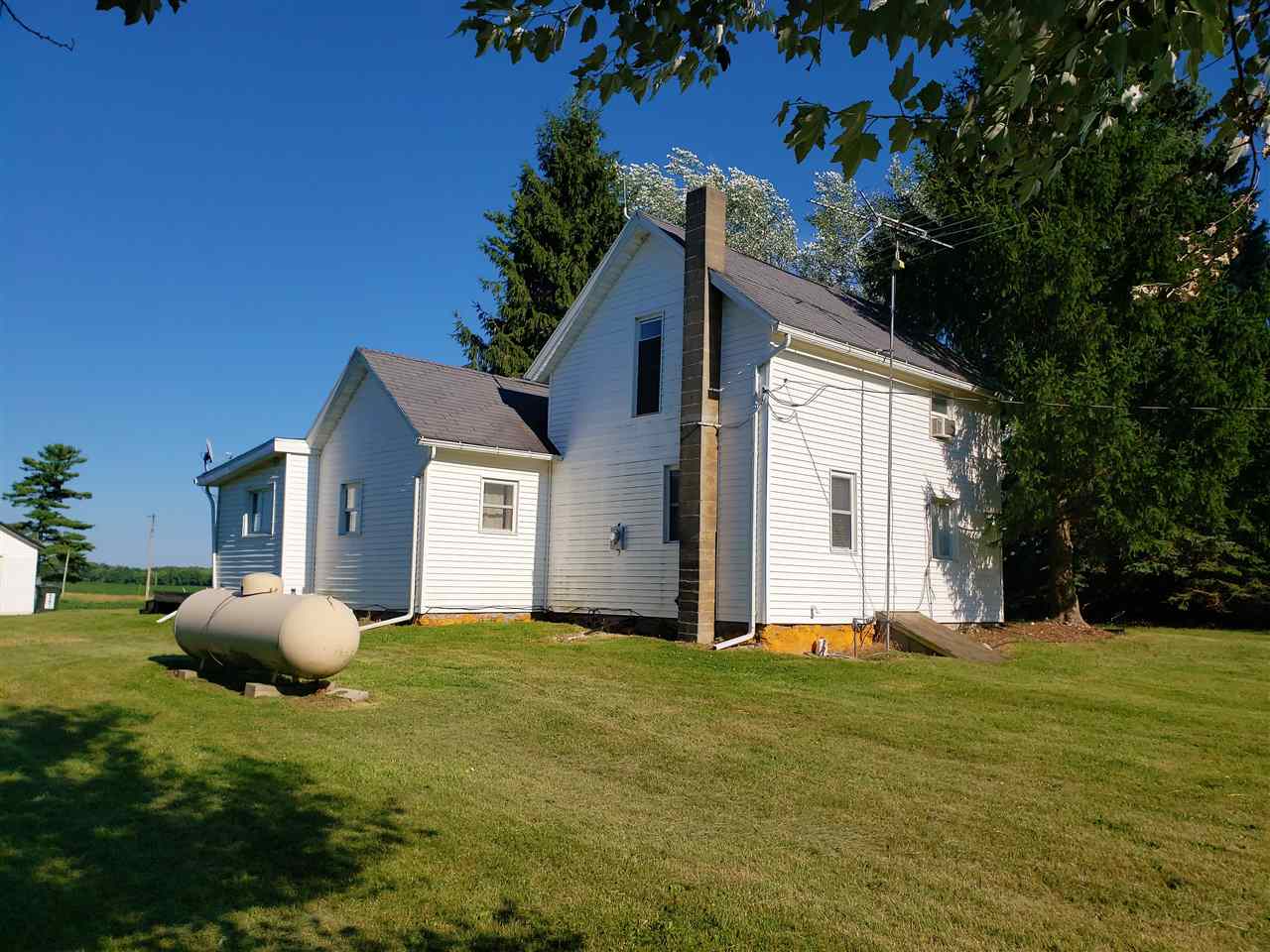 598 West Chapman Road Mount Pleasant, MI 48858 - Photo 31 of 36 1877512-30.JPG