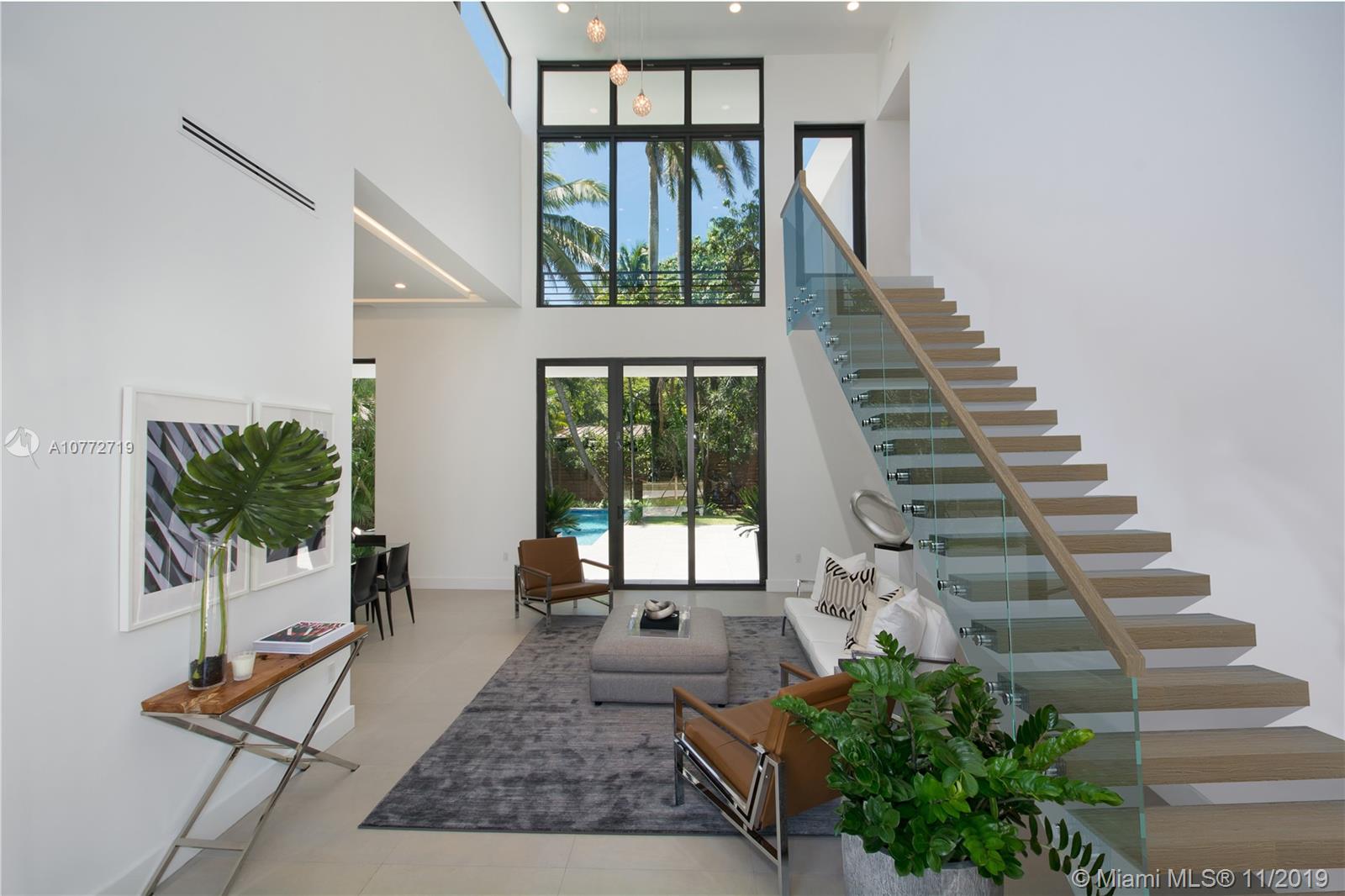 2550 Overbrook Street Miami, FL 33133 - Photo 3 of 19 Spectacular Living Room With Soaring Ceilings