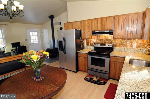 14885 Draco Road Stewartstown, PA 17363 - Photo 14 of 24 Gallery Image 14