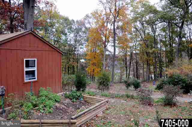 14885 Draco Road Stewartstown, PA 17363 - Photo 3 of 24 Gallery Image 3
