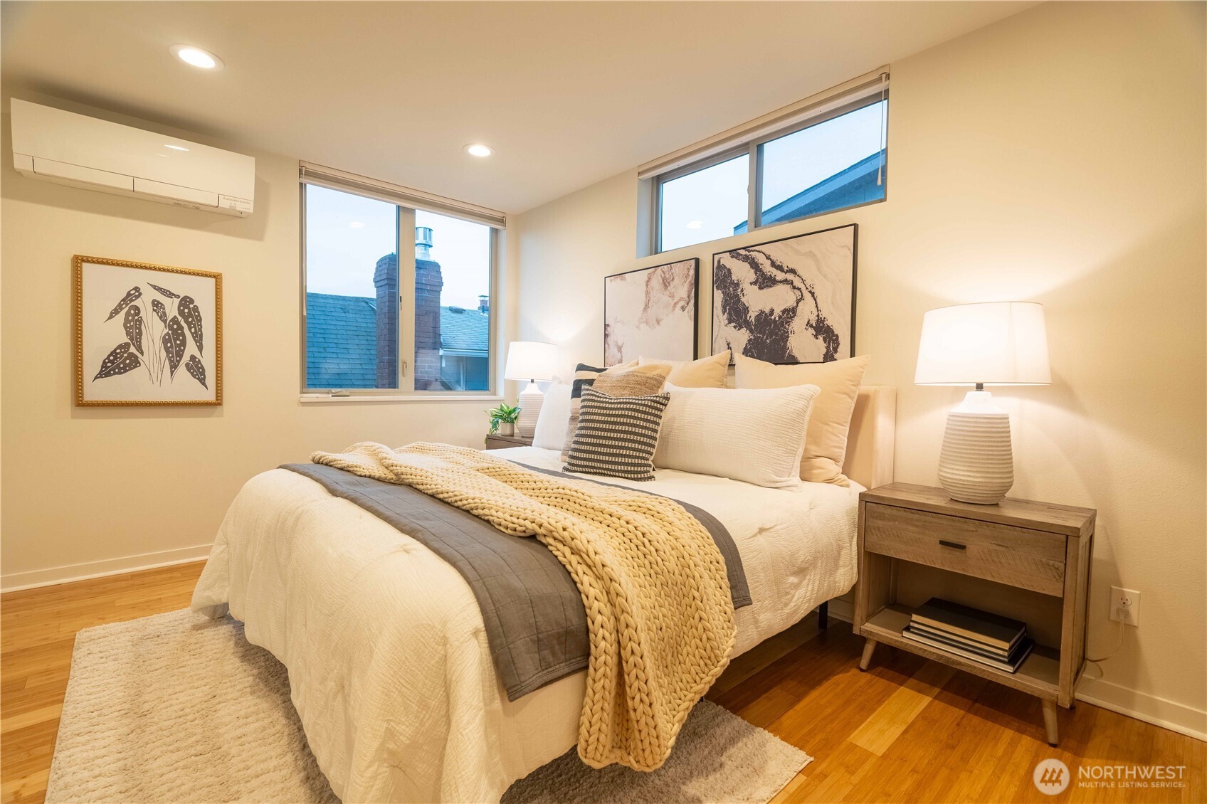 4413 Meridian Avenue North Seattle, WA 98103 - Photo 12 of 32