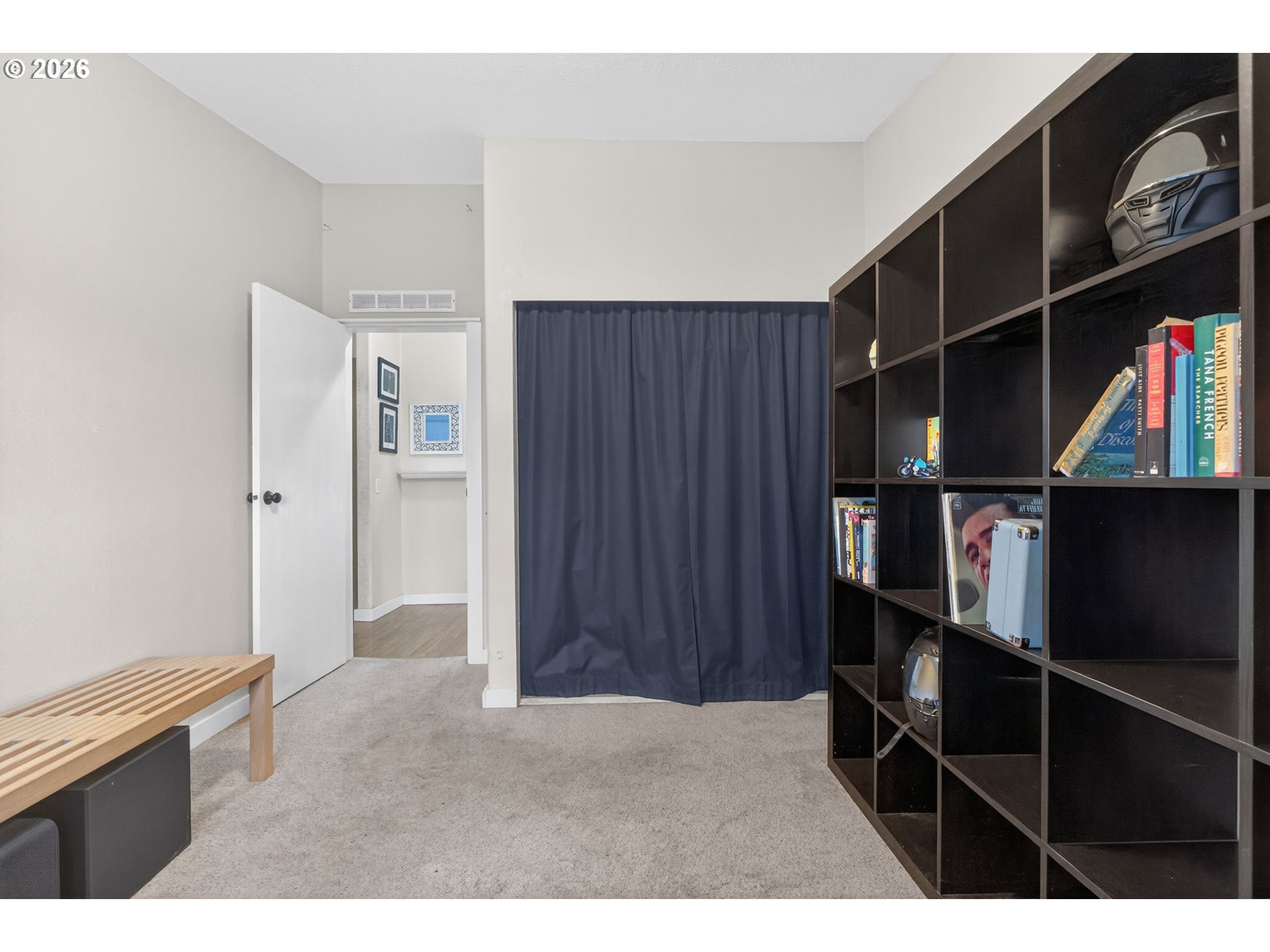 32895 Northeast Old Parrett Mountain Road Newberg, OR 97132 - Photo 23 of 48 a room with closet
