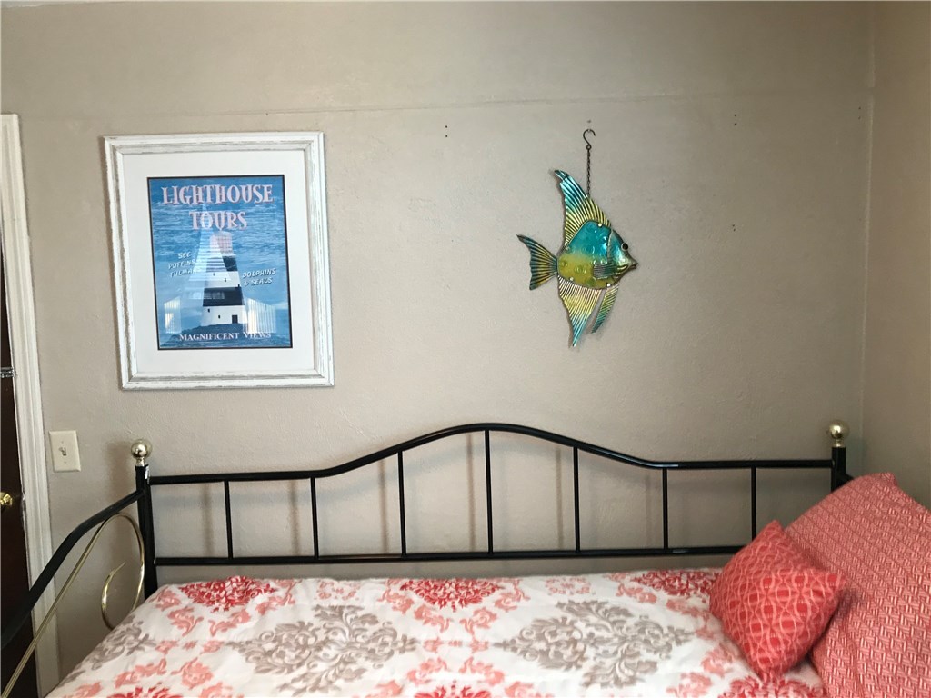 659 Succotash Road South Kingstown, RI 02879 - Photo 14 of 28 Second bedroom