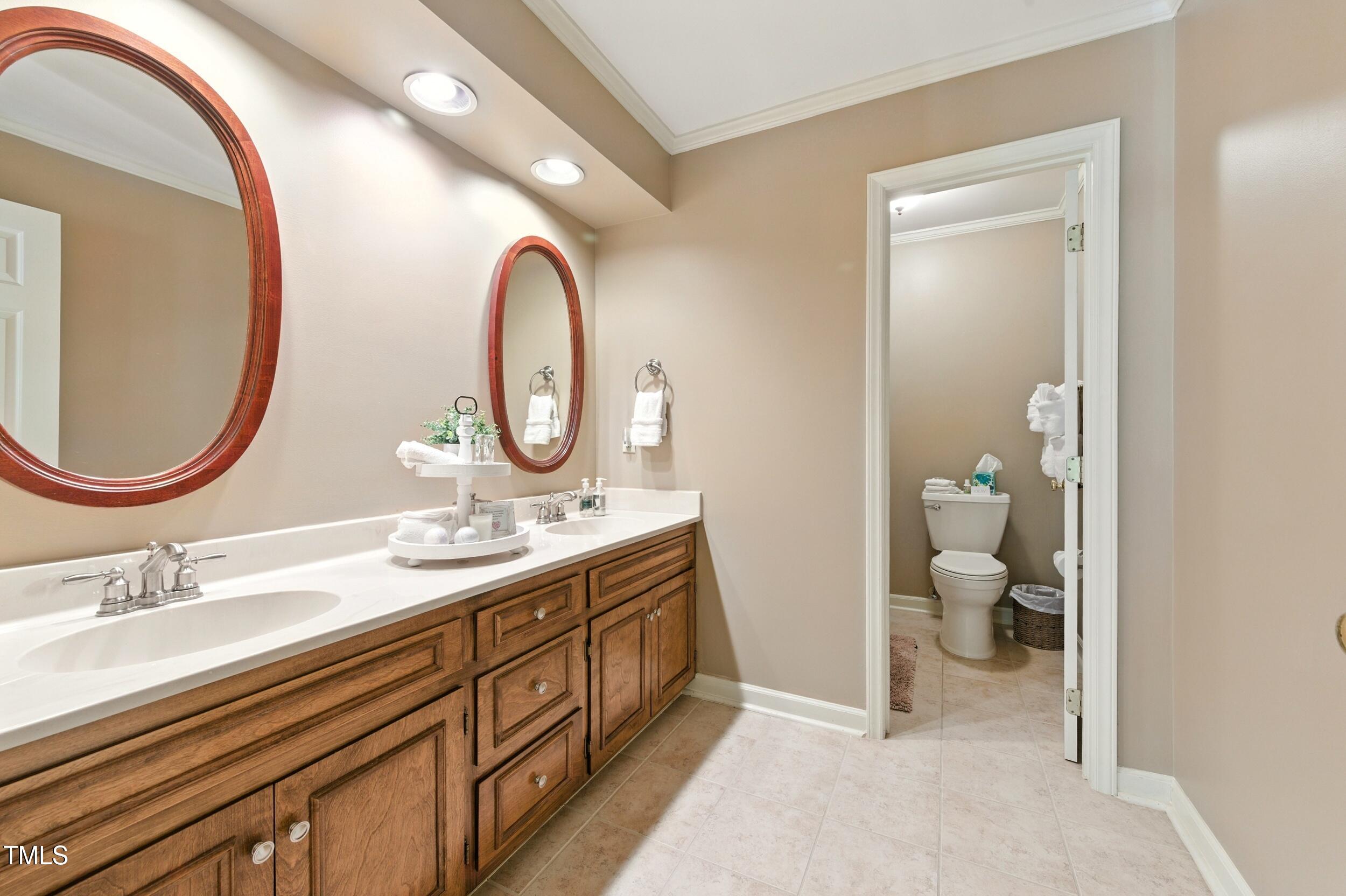 5317 Deep Valley Raleigh, NC 27606 - Photo 39 of 59 34_rg1_8531