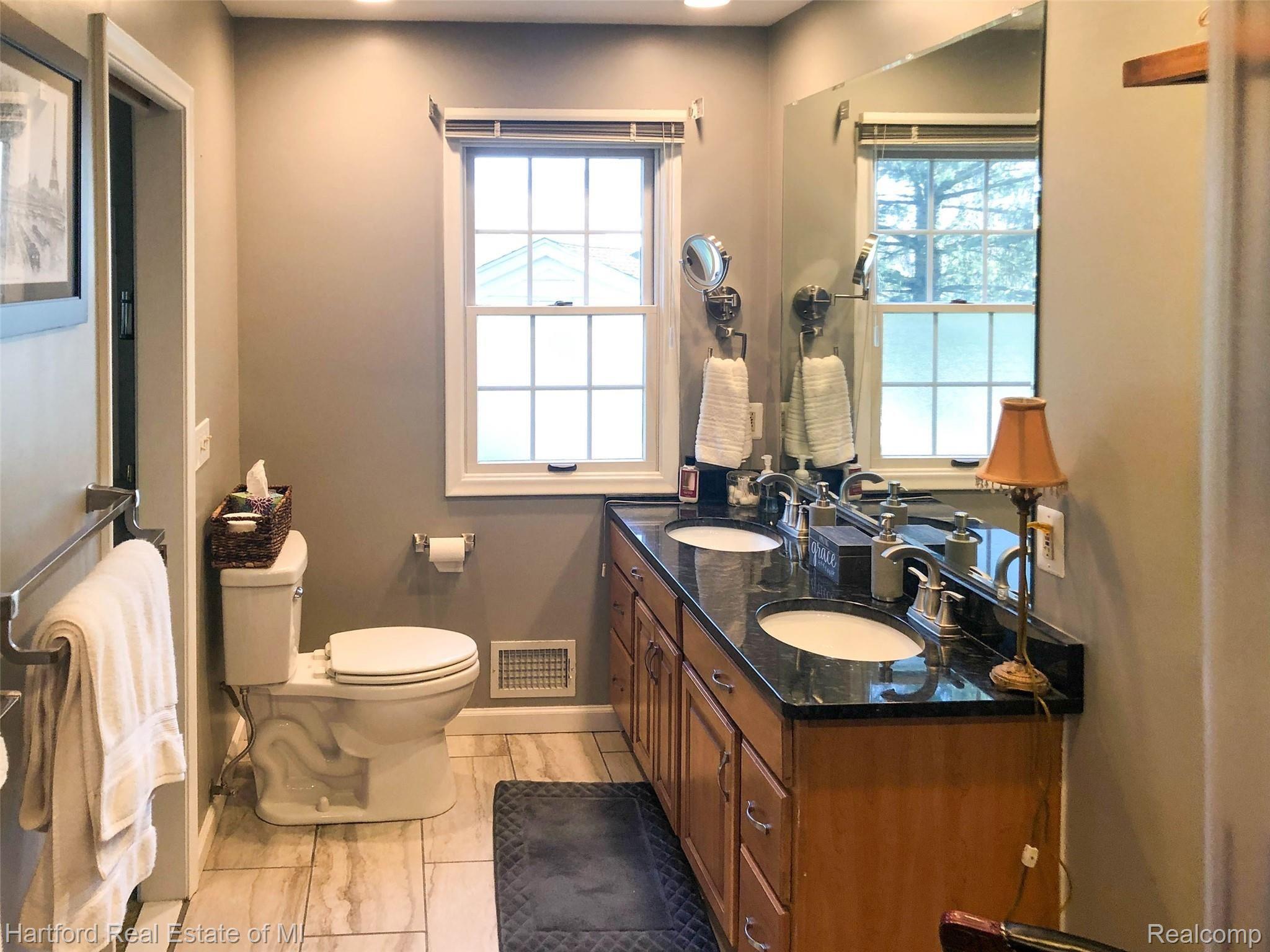 35701 Congress Road Farmington, MI 48335 - Photo 22 of 45 Remodeled Master Bathroom