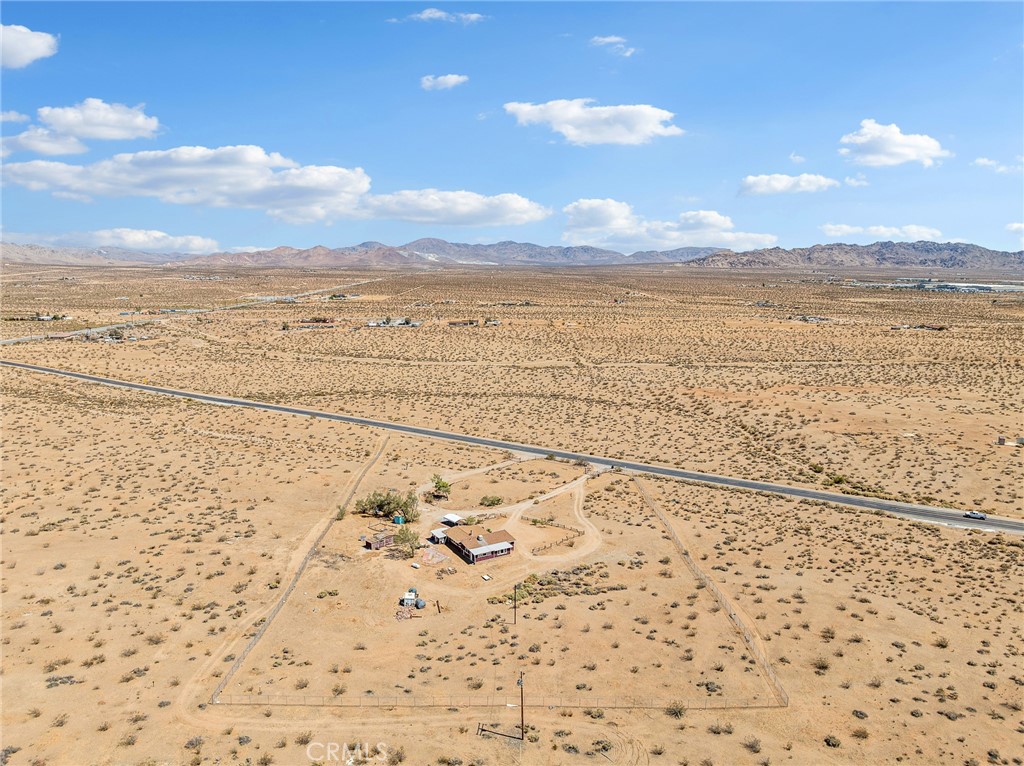 19876 Stoddard Wells Road Apple Valley, CA 92307 - Photo 33 of 40 a view of an ocean beach