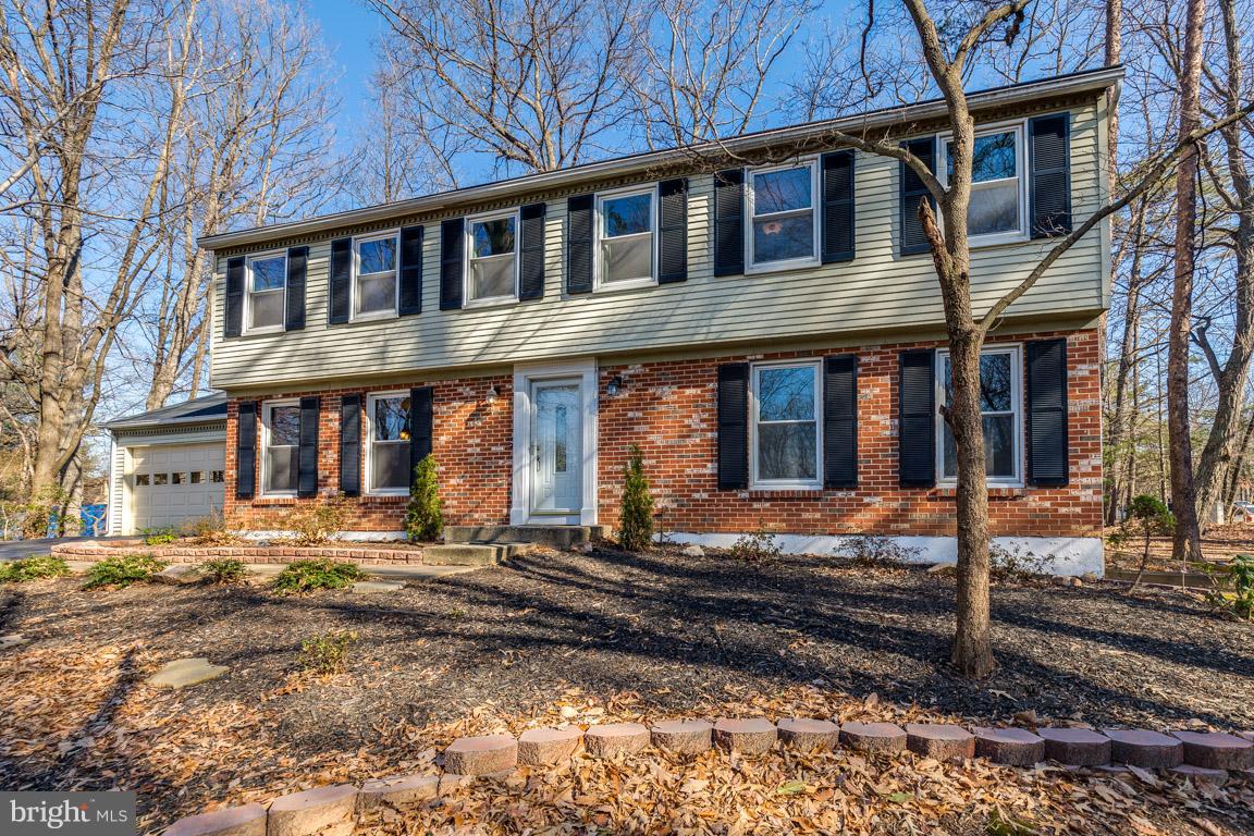 2285 Dosinia Court Reston, VA 20191 - Photo 3 of 29 2285 Dosinia Ct Reston