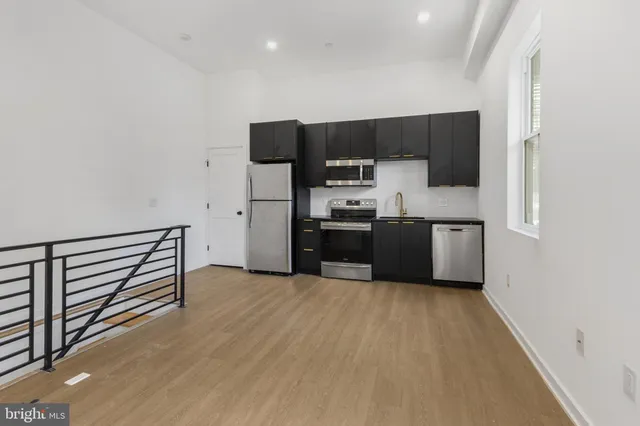 $2,495 | 1134 Pine Street, Unit 1, Philadelphia, PA 19107