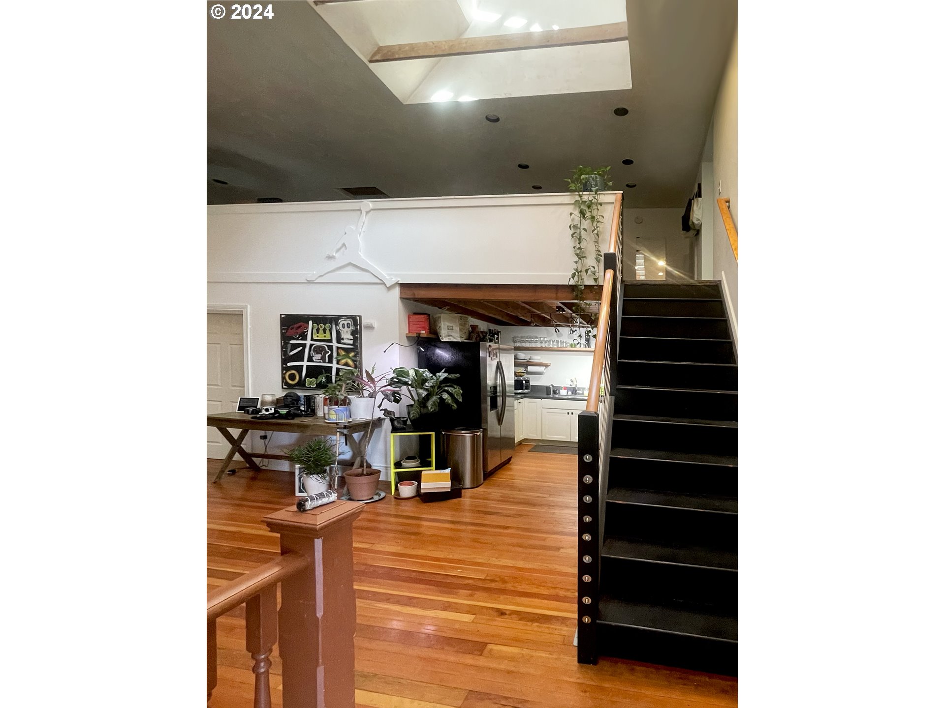 3903 North Michigan Avenue Portland, OR 97227 - Photo 41 of 47 a view of dinning room with a table and chairs
