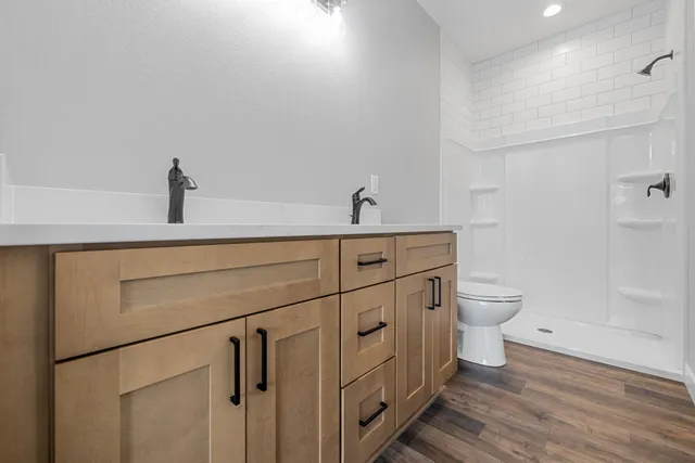 $374,500 | 1867 Woodland Way, Unit 4214, Slinger, WI 53086