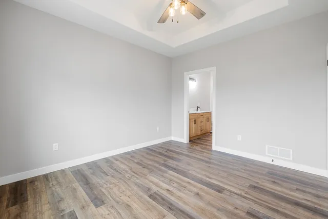 $374,500 | 1867 Woodland Way, Unit 4214, Slinger, WI 53086