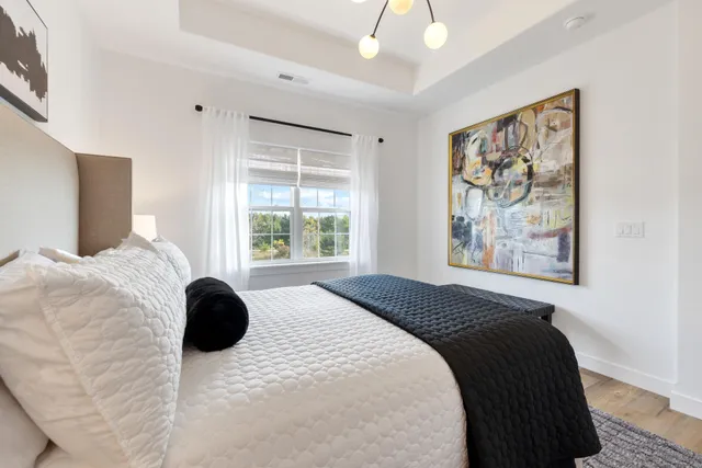 $374,500 | 1867 Woodland Way, Unit 4214, Slinger, WI 53086