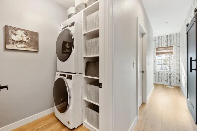 $374,500 | 1867 Woodland Way, Unit 4214, Slinger, WI 53086