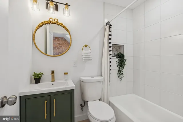 a bathroom with a bathtub