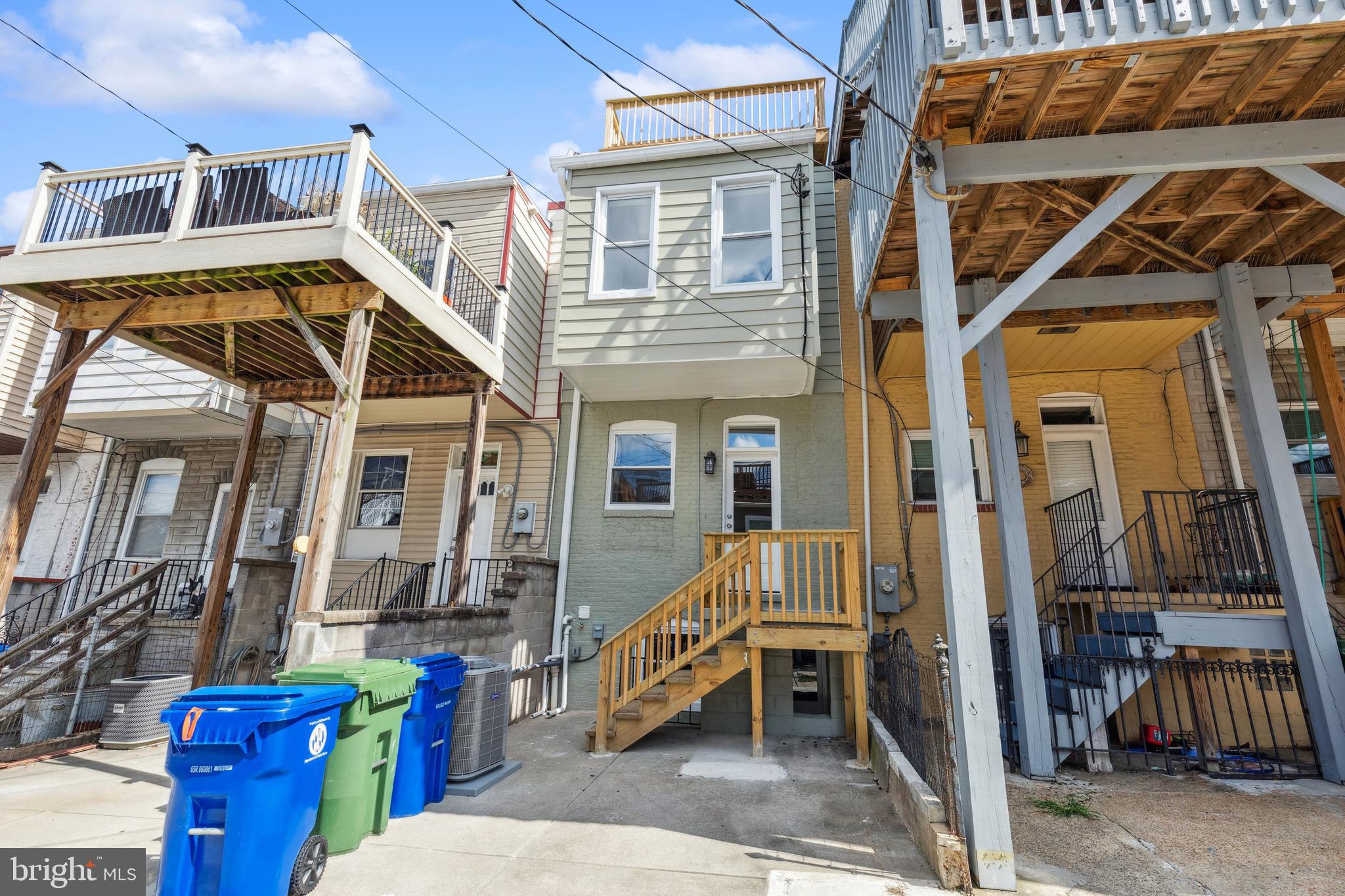 630 South Potomac Street Baltimore, MD 21224 - Photo 52 of 52 a view of a house with a porch