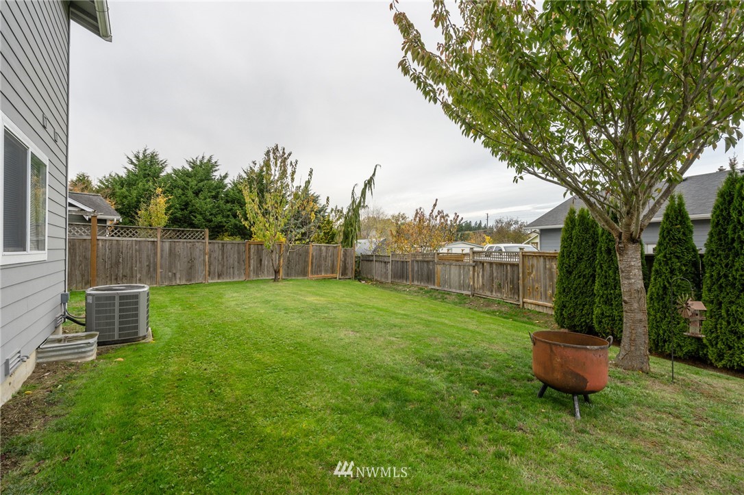2111 Riley Road Mount Vernon, WA 98274 - Photo 4 of 25 Gallery Image 4