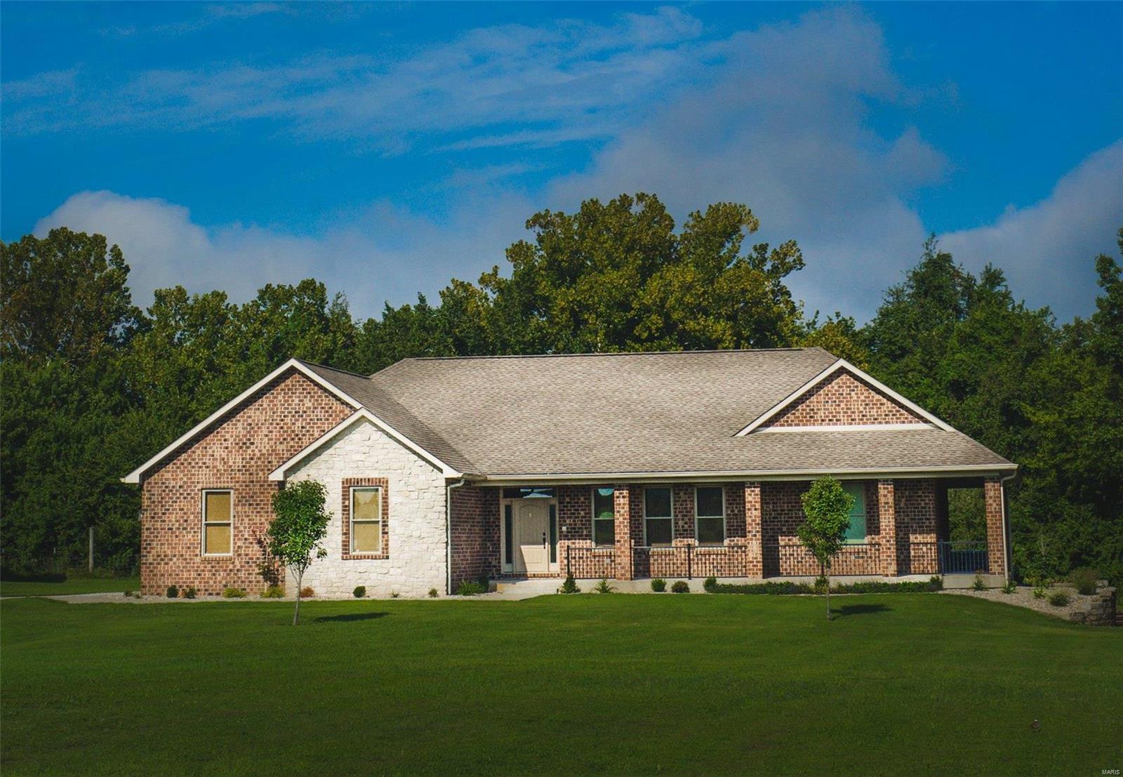 6475 Triple Lakes Road Millstadt, IL 62260 - Photo 1 of 68 Gallery Image 1