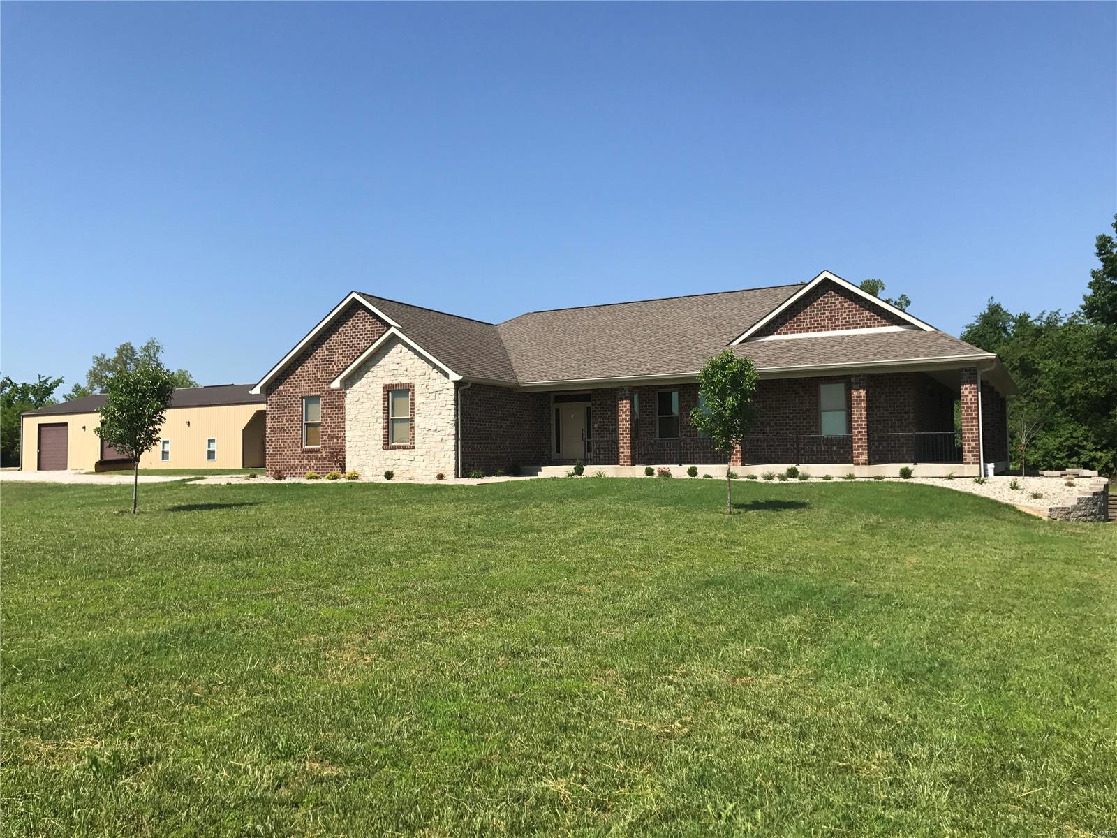6475 Triple Lakes Road Millstadt, IL 62260 - Photo 3 of 68 Gallery Image 3