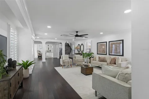$1,195,000 | 222 11th Avenue North, St. Petersburg, FL 33701
