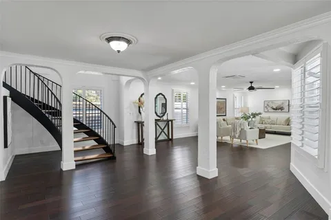 $1,195,000 | 222 11th Avenue North, St. Petersburg, FL 33701