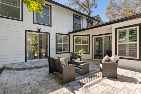 $1,195,000 | 222 11th Avenue North, St. Petersburg, FL 33701