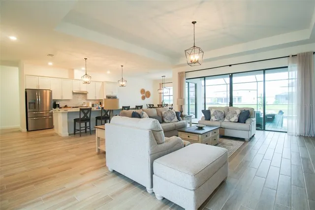 $6,931 | 16106 Tradewind Terrace, Bradenton, FL 34211