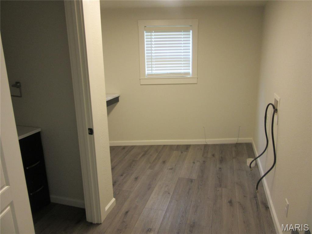 2744 Barron Road Poplar Bluff, MO 63901 - Photo 10 of 21 Gallery Image 10