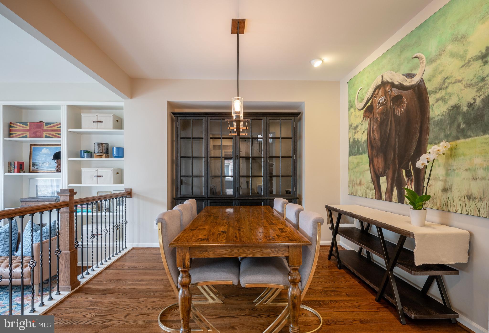 11513 Hemingway Drive Reston, VA 20194 - Photo 9 of 54 Large pieces fit great!