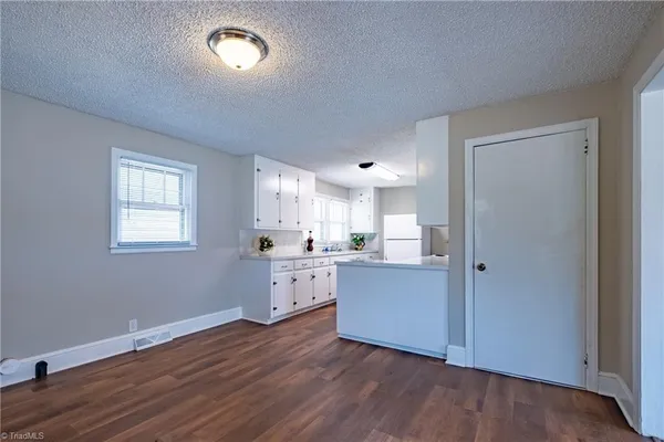 $287,500 | 3283 Highway 64, Advance, NC 27006