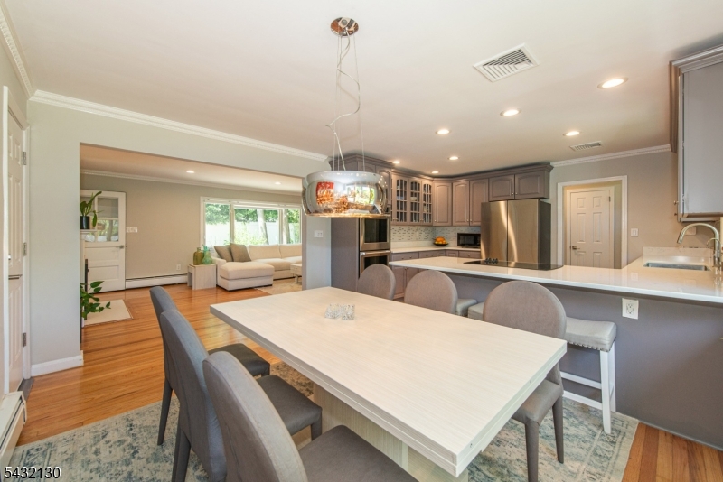 77 Hanover Road Mountain Lakes, NJ 07046 - Photo 16 of 36